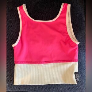 Tiger Friday Quattro top